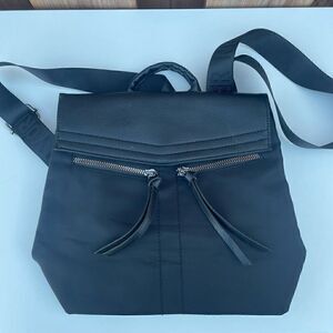 BOTKIER NEW YORK Black Bag Purse Shoulder Sling Backpack Handbag EUC